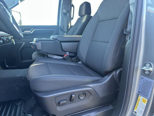 new 2025 GMC Sierra 3500 car, priced at $70,796