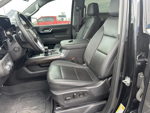 used 2023 GMC Sierra 1500 car, priced at $43,867