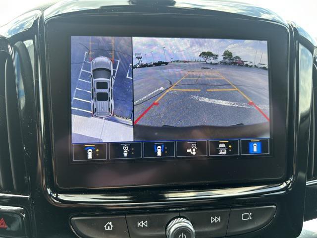 used 2022 Chevrolet Traverse car, priced at $33,390