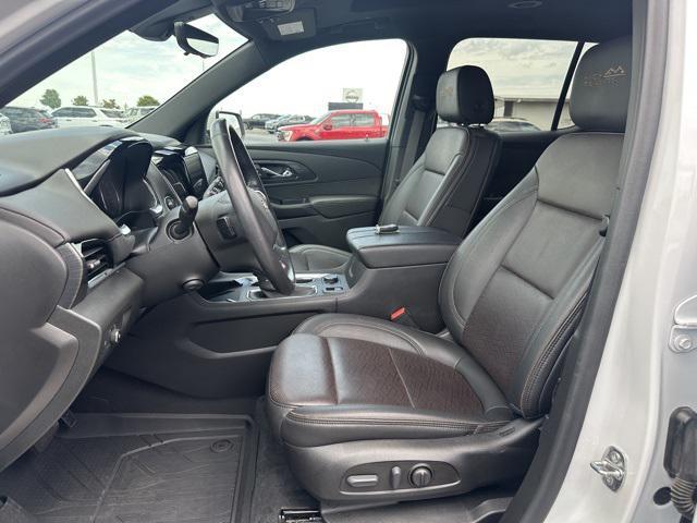 used 2022 Chevrolet Traverse car, priced at $33,390