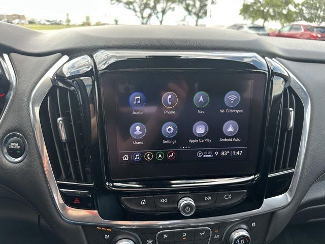 used 2022 Chevrolet Traverse car, priced at $33,390
