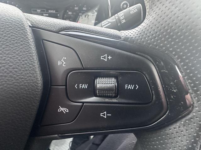 used 2024 Chevrolet Trax car, priced at $17,989