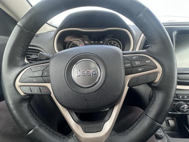 used 2016 Jeep Cherokee car, priced at $10,595