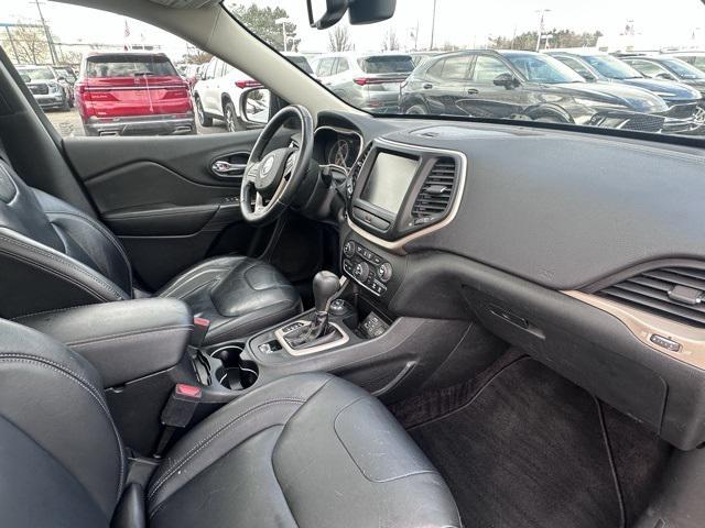 used 2016 Jeep Cherokee car, priced at $10,595