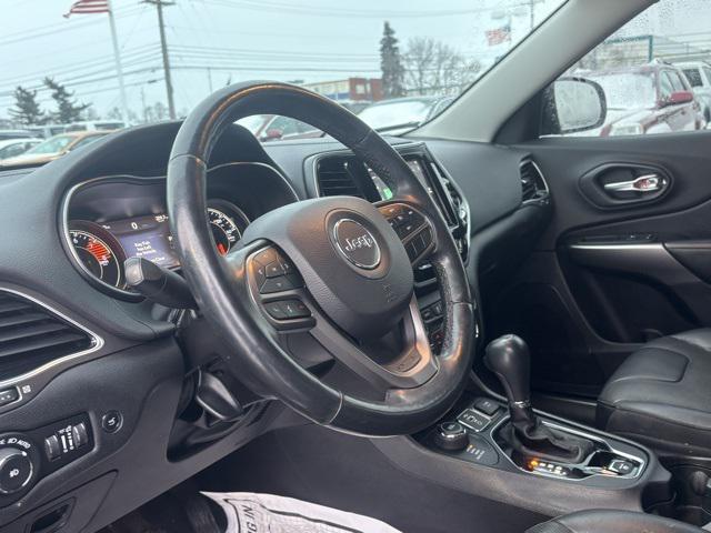 used 2020 Jeep Cherokee car, priced at $17,310
