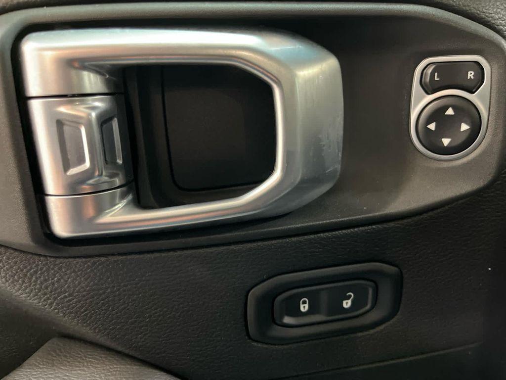 used 2020 Jeep Wrangler Unlimited car, priced at $35,999