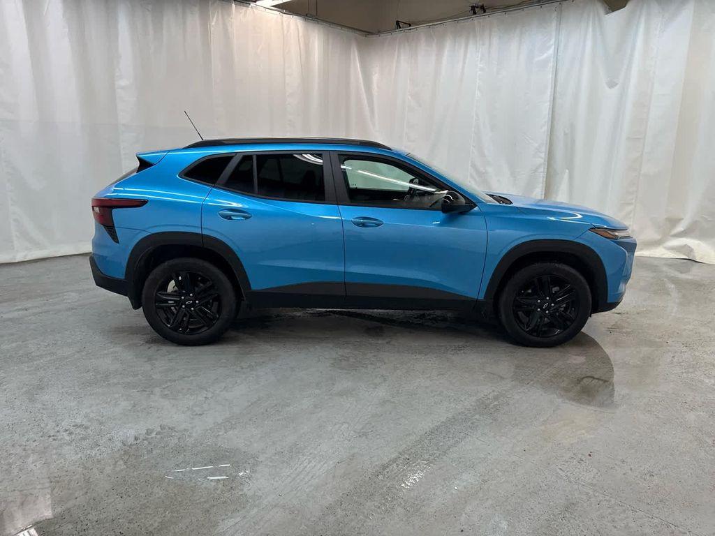 used 2025 Chevrolet Trax car, priced at $26,999