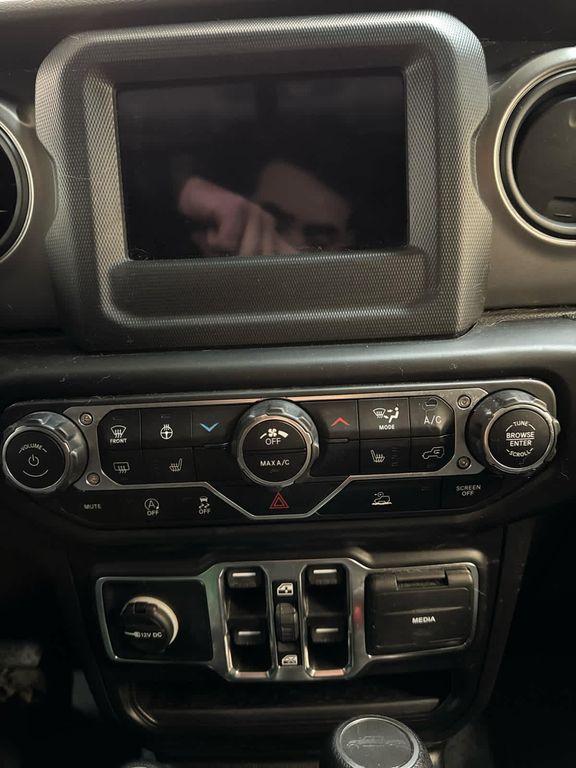 used 2022 Jeep Gladiator car, priced at $32,999