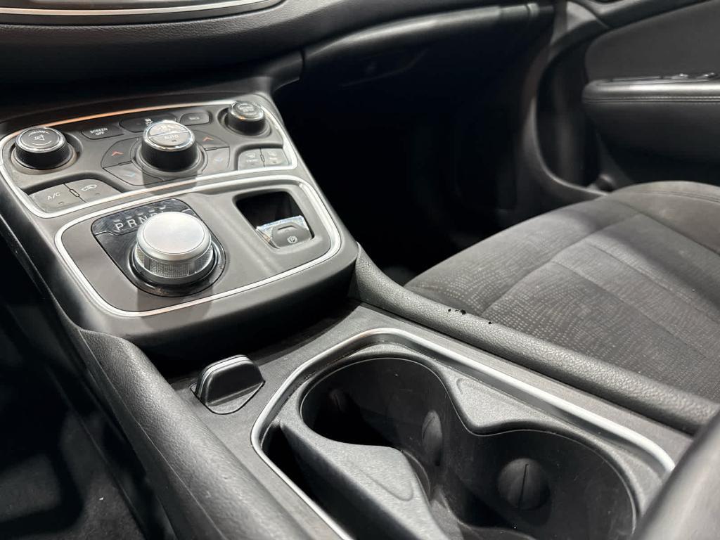 used 2015 Chrysler 200 car, priced at $10,999