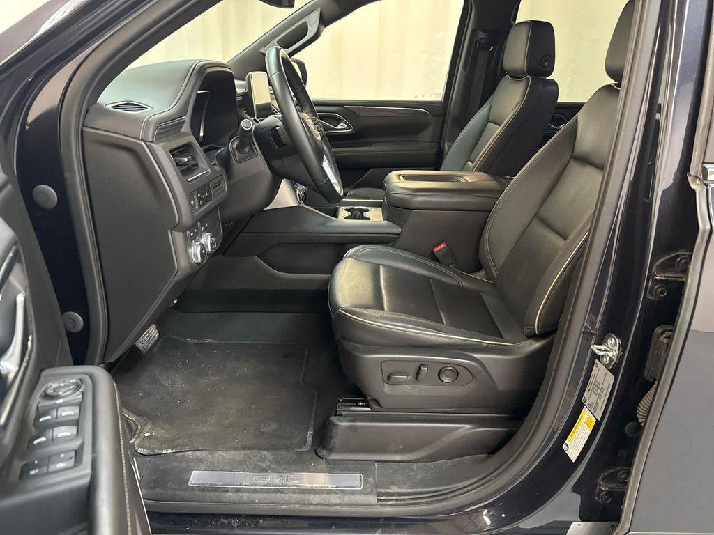 used 2023 GMC Yukon car, priced at $59,999