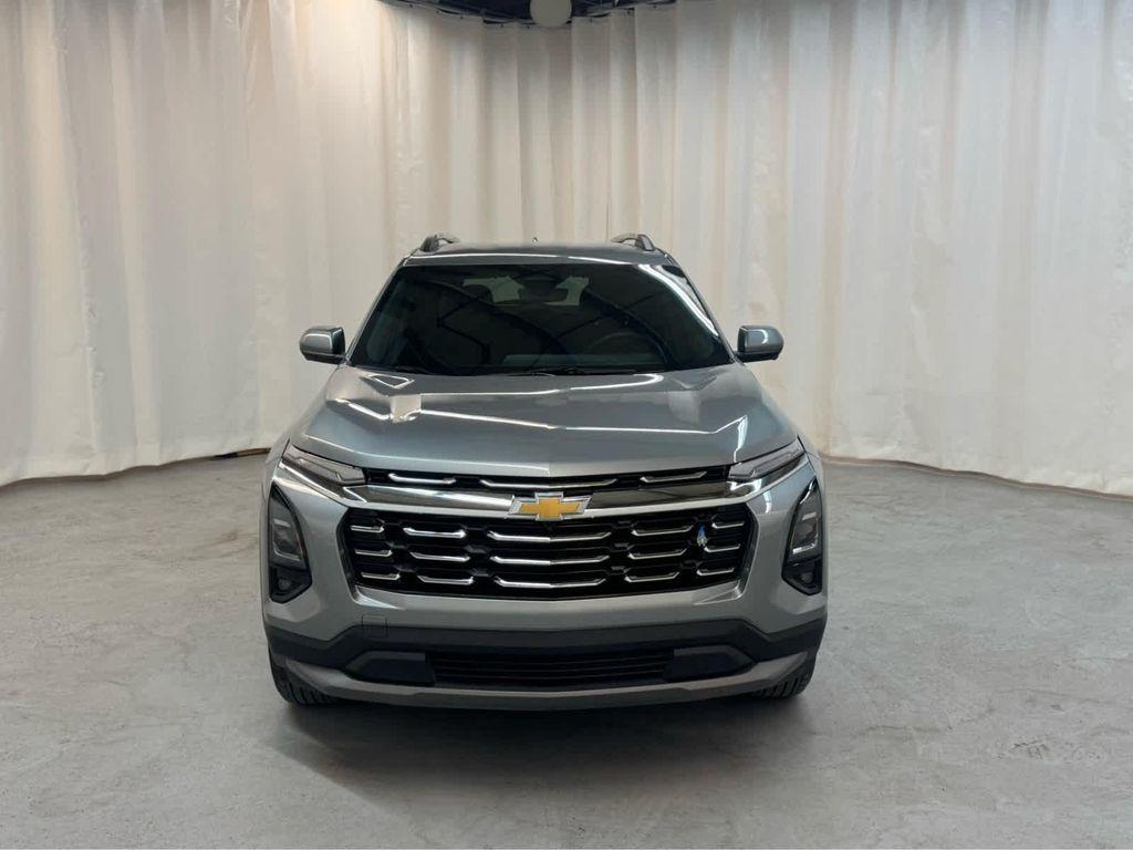 used 2025 Chevrolet Equinox car, priced at $29,999