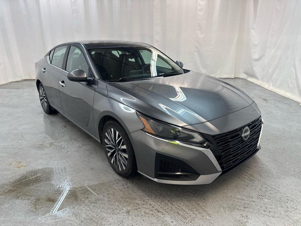 used 2023 Nissan Altima car, priced at $23,999