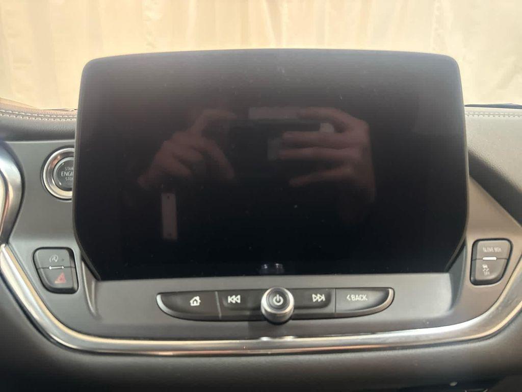 used 2025 Chevrolet Blazer car, priced at $32,999