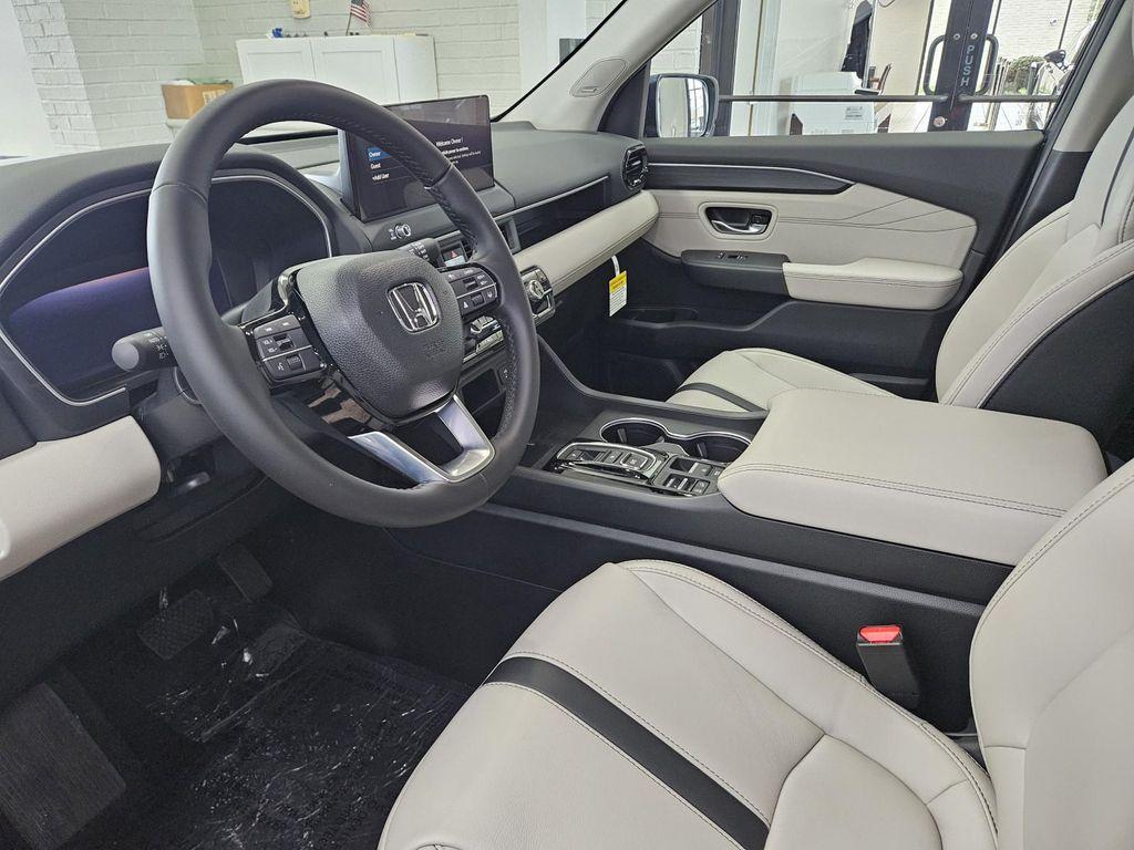 new 2026 Honda Pilot car, priced at $53,790
