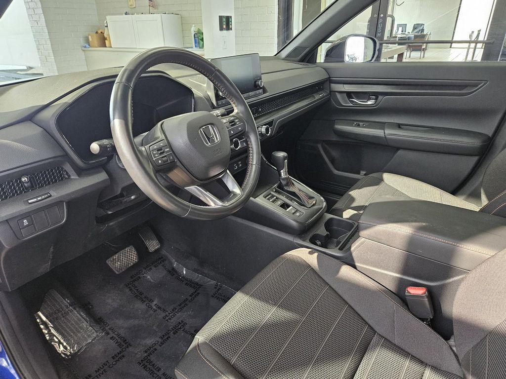 used 2023 Honda CR-V Hybrid car, priced at $31,500