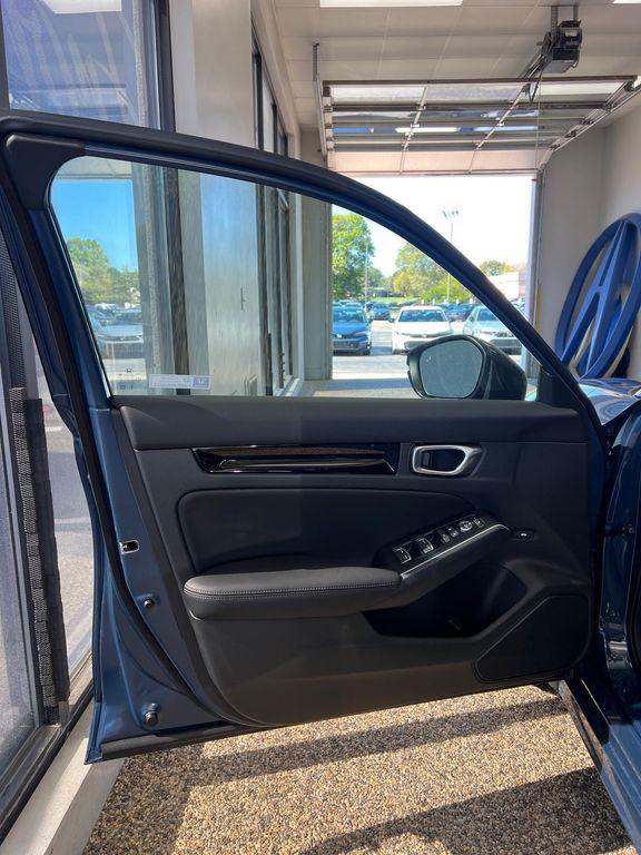 new 2026 Honda Civic Hybrid car, priced at $33,945