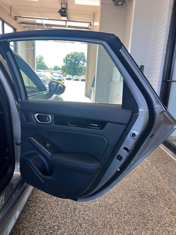 new 2026 Honda Civic Hybrid car, priced at $33,490