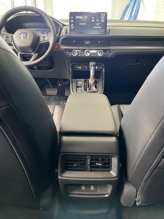 new 2026 Honda CR-V Hybrid car, priced at $41,675