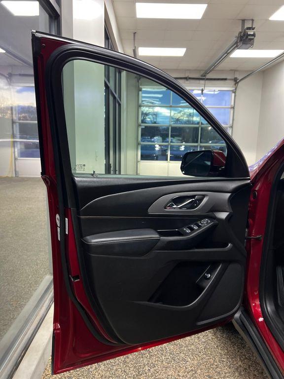used 2019 Chevrolet Traverse car, priced at $21,500
