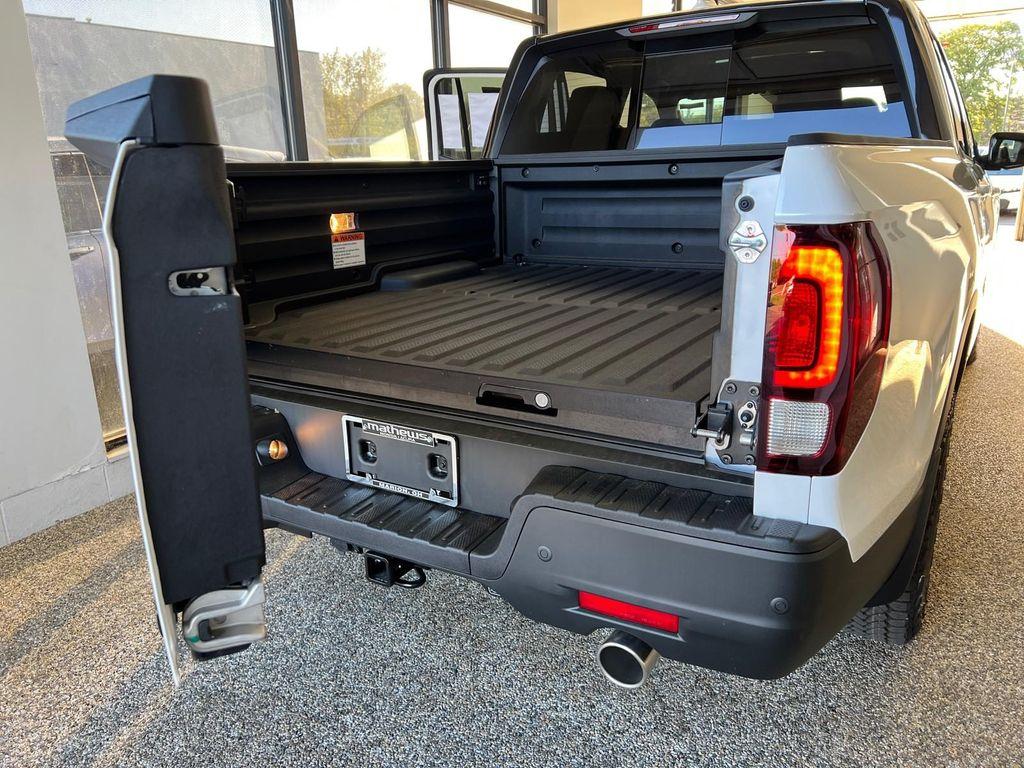 new 2026 Honda Ridgeline car, priced at $48,945