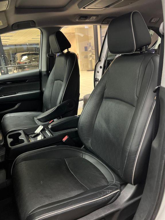 used 2023 Honda Odyssey car, priced at $35,750