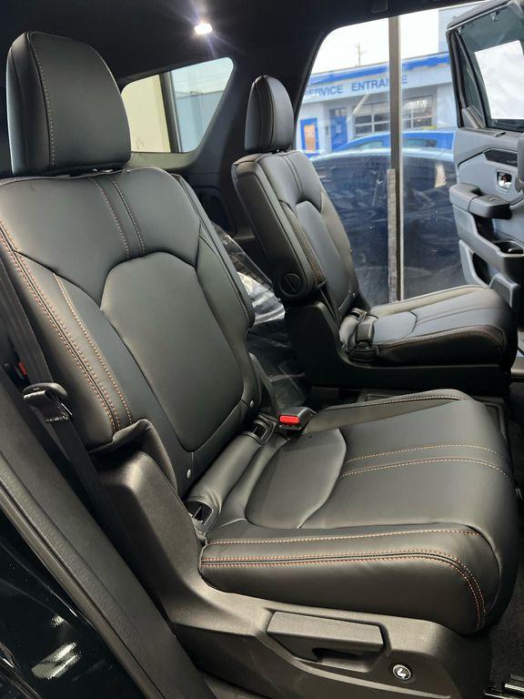 new 2025 Honda Pilot car, priced at $50,895