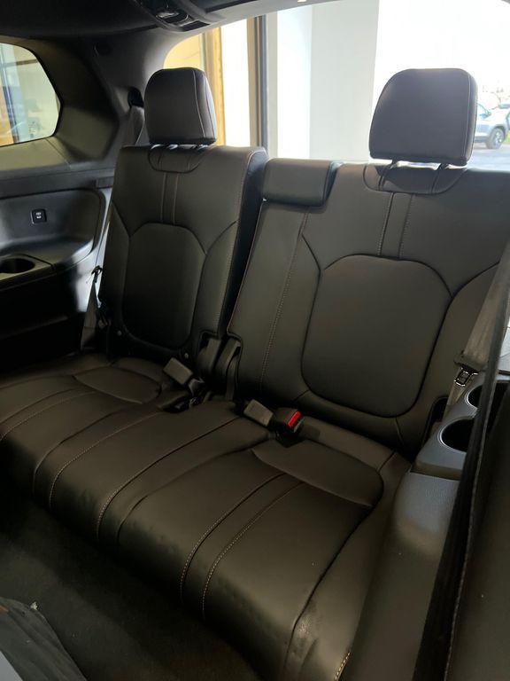 new 2025 Honda Pilot car, priced at $50,895