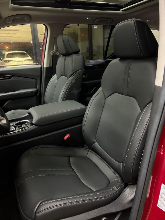 new 2025 Honda Pilot car, priced at $53,450