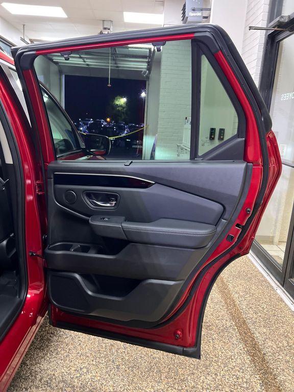 new 2025 Honda Pilot car, priced at $53,450