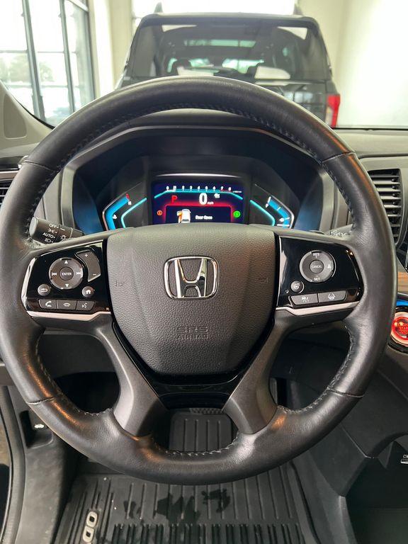 used 2023 Honda Odyssey car, priced at $40,750