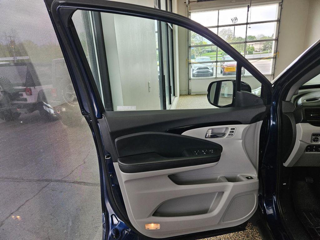 used 2020 Honda Ridgeline car, priced at $29,750