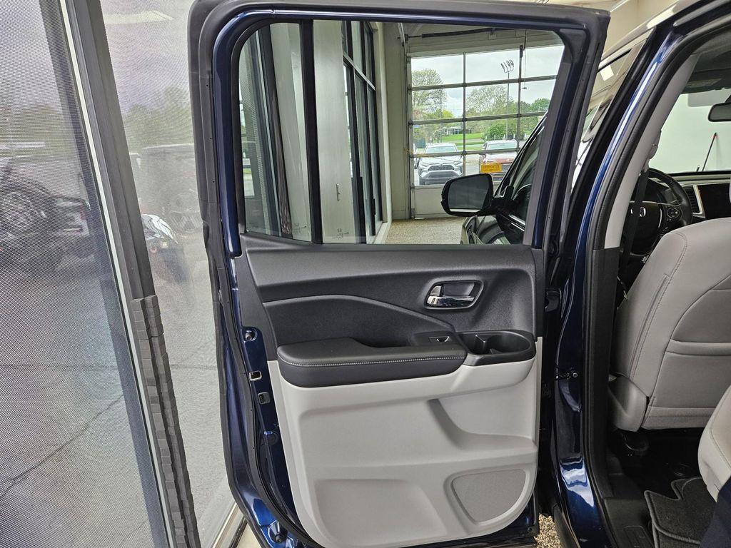 used 2020 Honda Ridgeline car, priced at $29,750