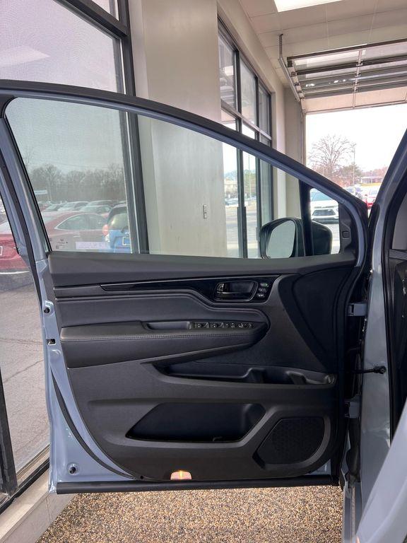 used 2023 Honda Odyssey car, priced at $34,500