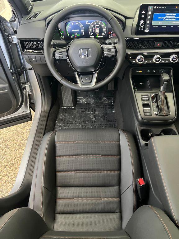 new 2026 Honda CR-V Hybrid car, priced at $43,700