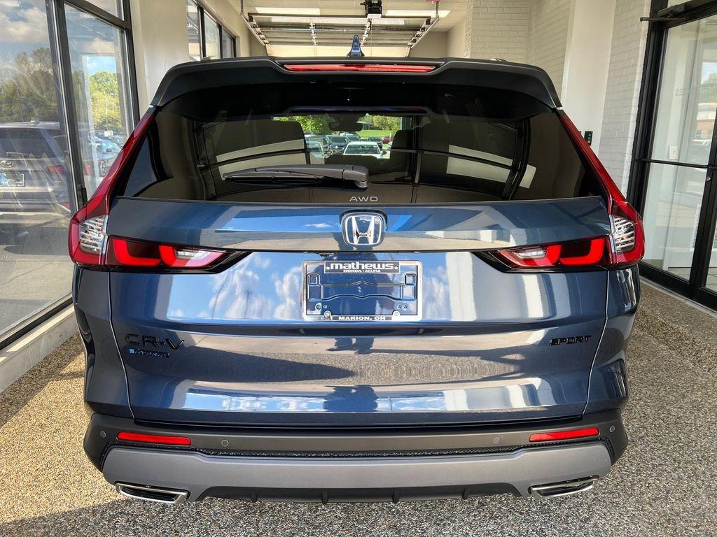 new 2026 Honda CR-V Hybrid car, priced at $41,675
