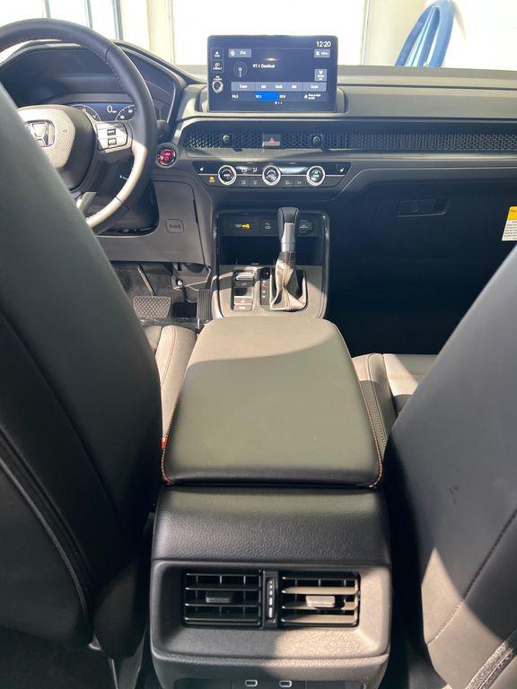 new 2026 Honda CR-V Hybrid car, priced at $41,675