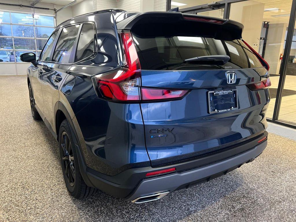 new 2026 Honda CR-V Hybrid car, priced at $38,580