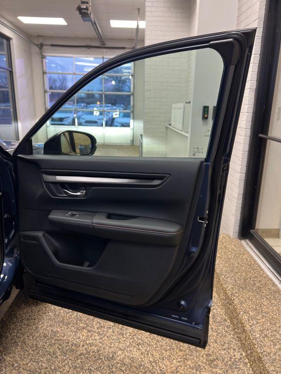 new 2026 Honda CR-V Hybrid car, priced at $38,580