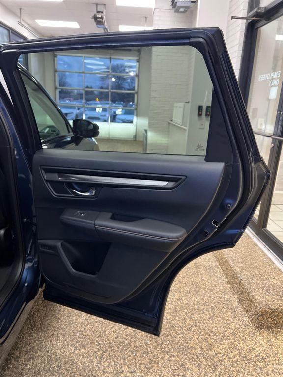 new 2026 Honda CR-V Hybrid car, priced at $38,580