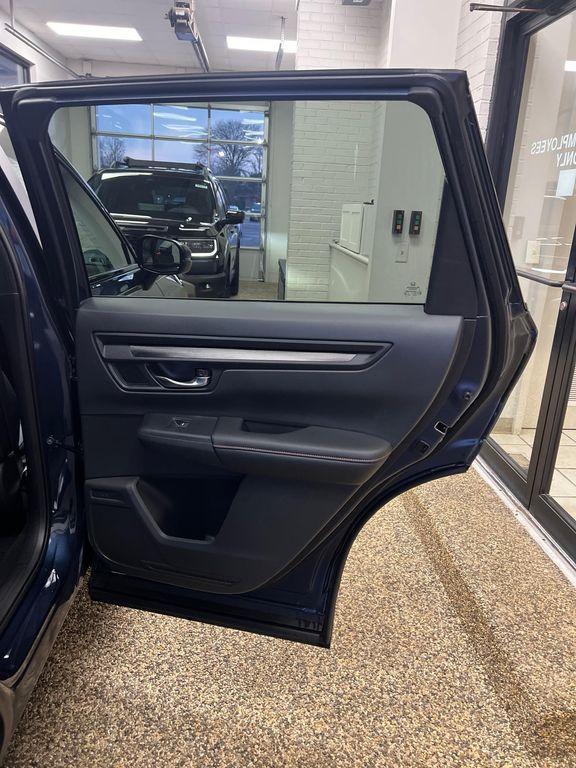 new 2026 Honda CR-V Hybrid car, priced at $41,675