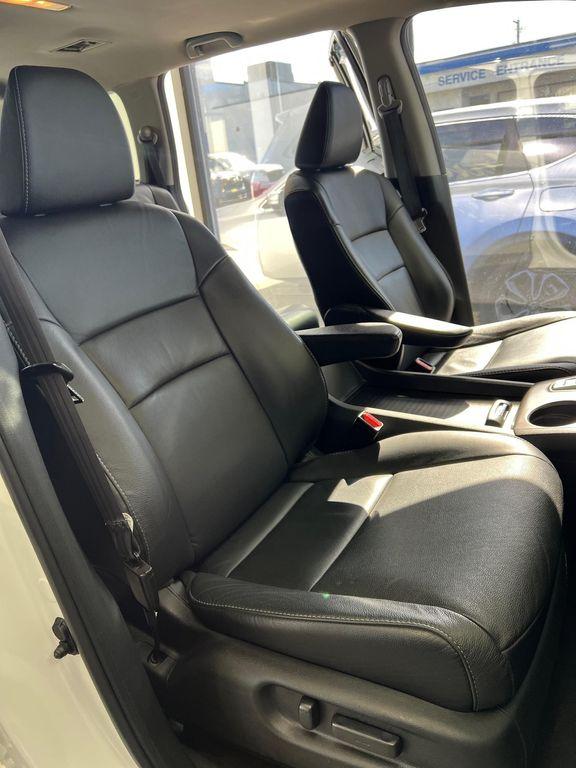 used 2022 Honda Pilot car, priced at $32,750