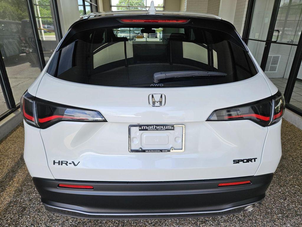 new 2027 Honda HR-V car, priced at $31,805