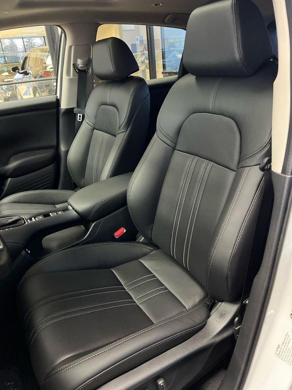 new 2026 Honda HR-V car, priced at $33,455