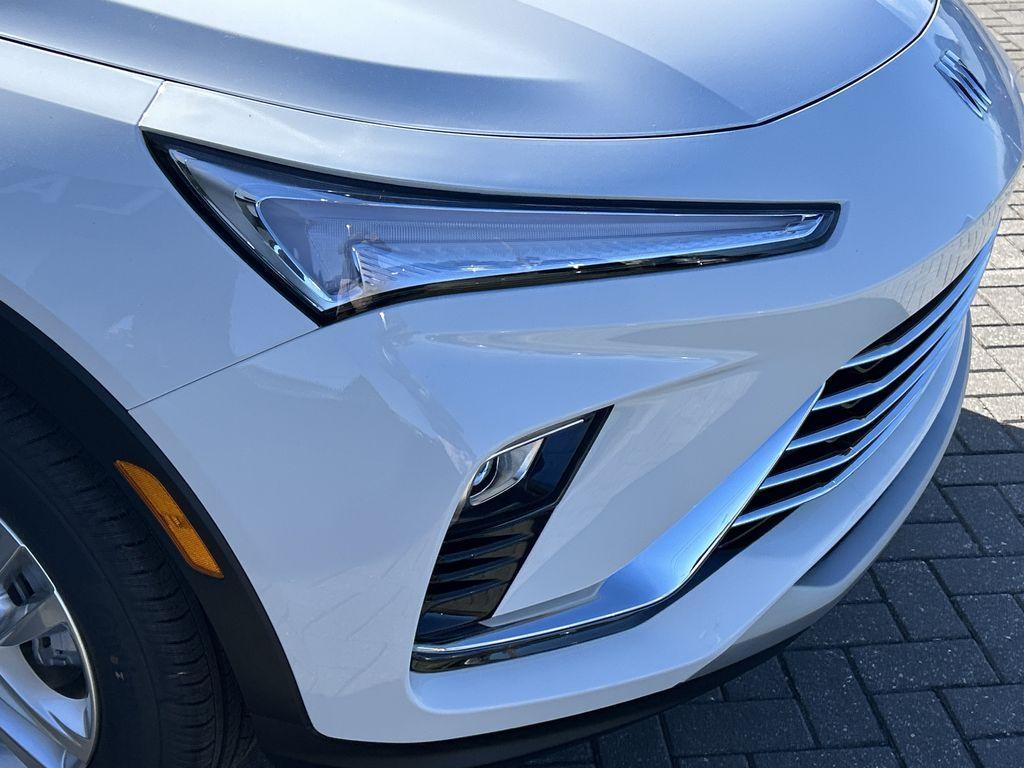 new 2026 Buick Envista car, priced at $27,335