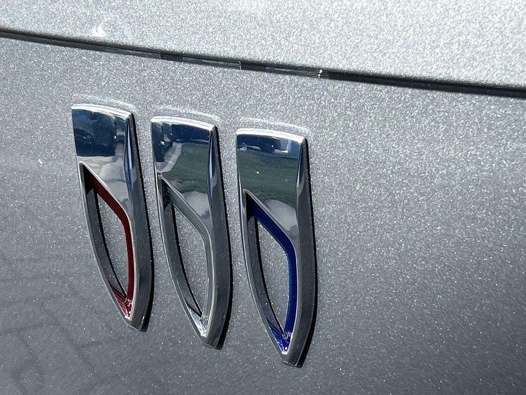 new 2026 Buick Envista car, priced at $32,135