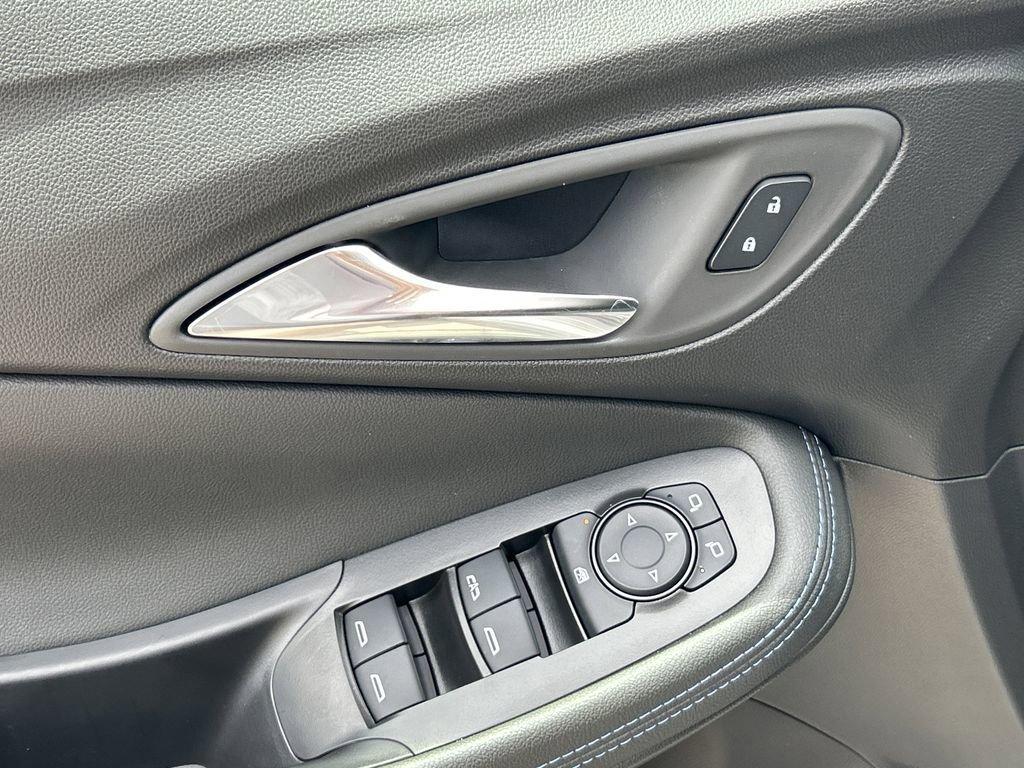 new 2026 Buick Encore GX car, priced at $33,570