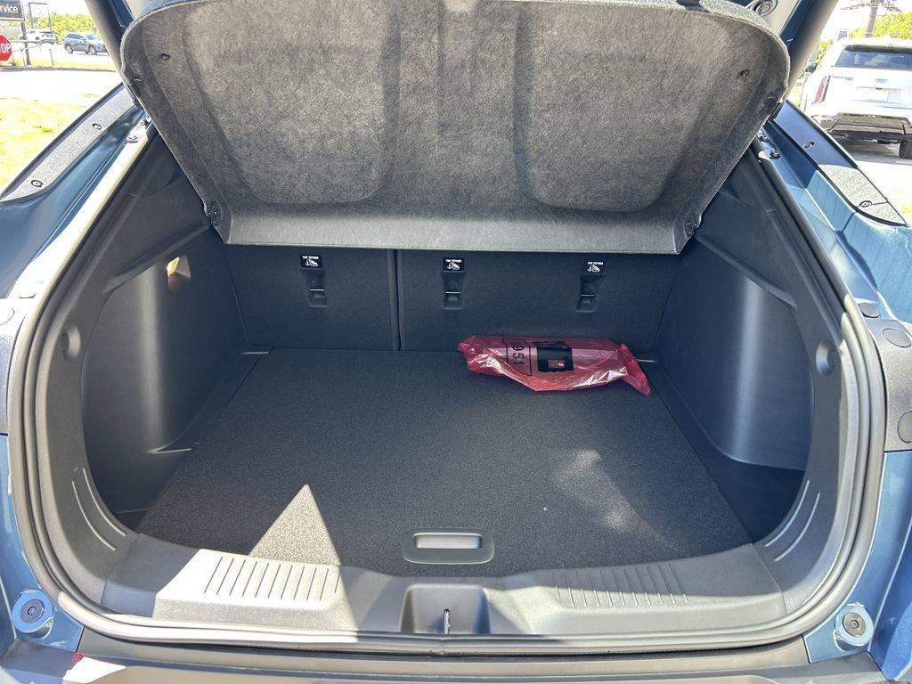 new 2026 Buick Envista car, priced at $28,425