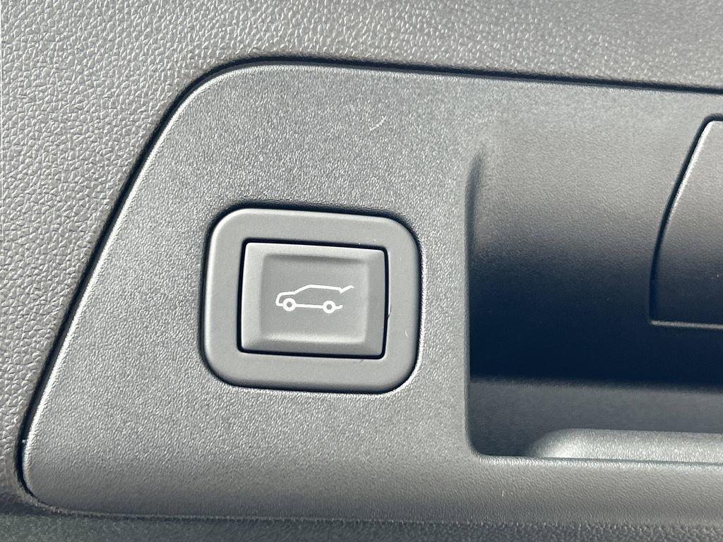 new 2026 Buick Envision car, priced at $48,335