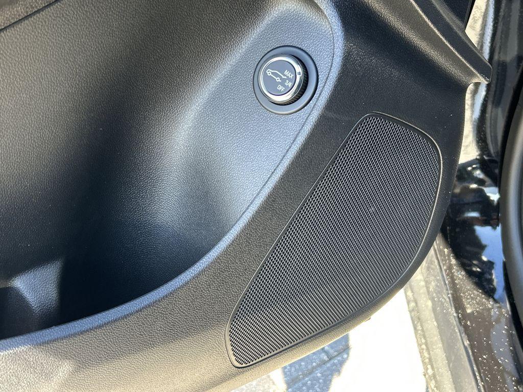 new 2026 Buick Envista car, priced at $28,425