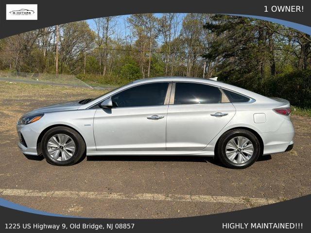 used 2018 Hyundai Sonata Hybrid car, priced at $10,495